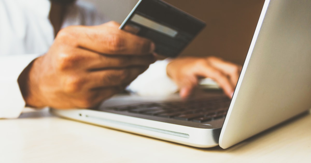 How to Build Credit Fast: From 500 to 750 in 12 Months