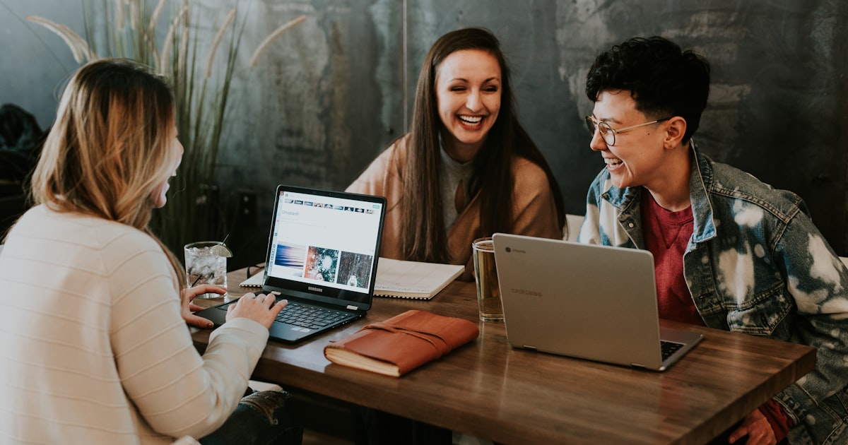 How to Start Freelancing and Make Your First $1,000 Online